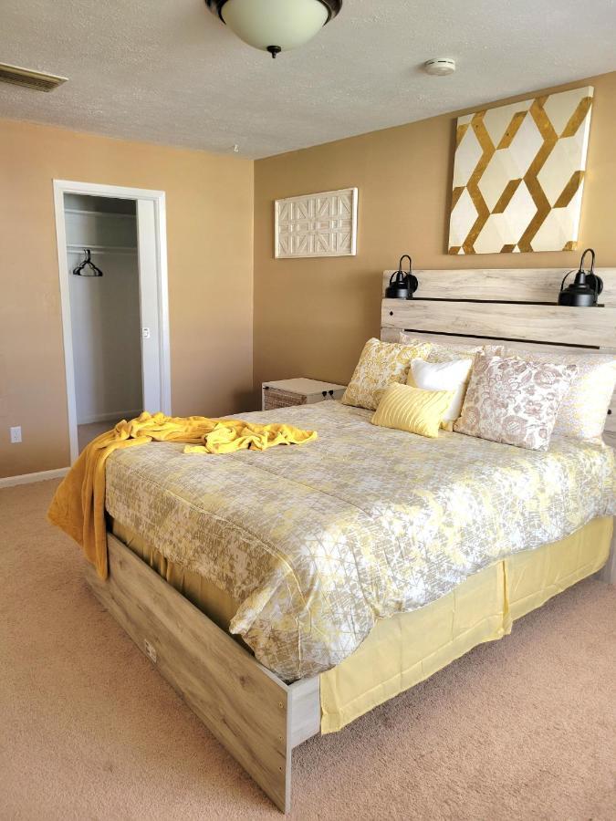 Welcome To Condo Sweet Step! Warner Robins Exterior foto